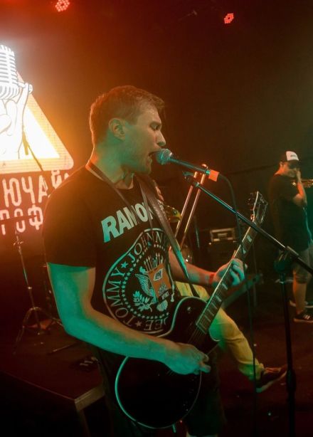 Включай микрофон!