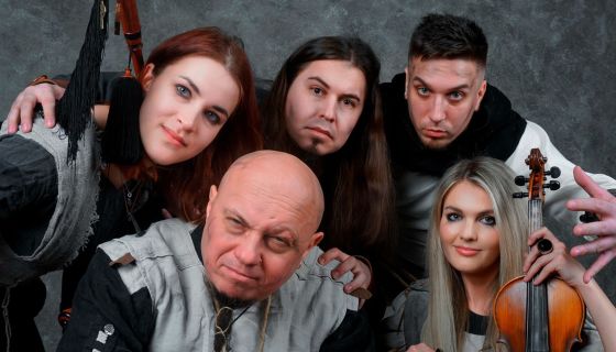 Тролль Гнёт Ель