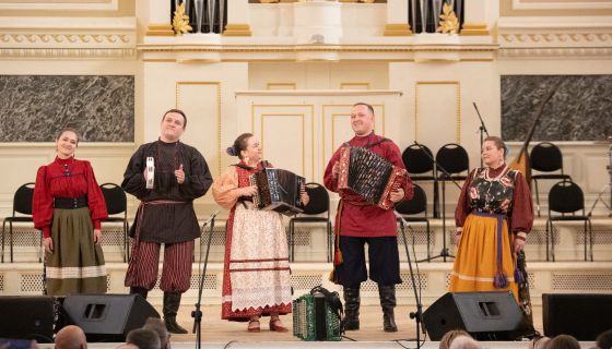 Пташица, Глазов