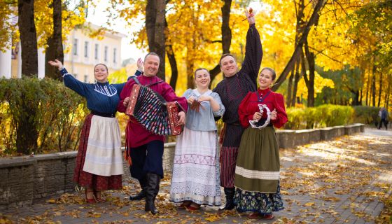 Пташица, Глазов