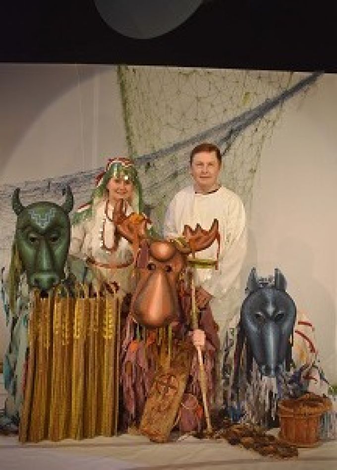 Спектакль «Кто хозяин земли?»